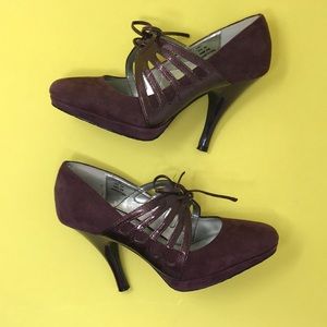 Calvin Klein Burgundy Suede Lace Up Heels Size 5